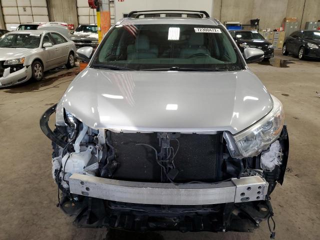 Photo 5 from auction – 2016 TOYOTA HIGHLANDER with VIN 5TDDKRFHXGS355343