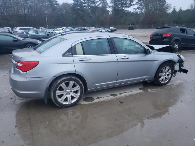 Photo 3 from auction – 2013 CHRYSLER 200 TOURIN with VIN 1C3CCBBB7DN515587