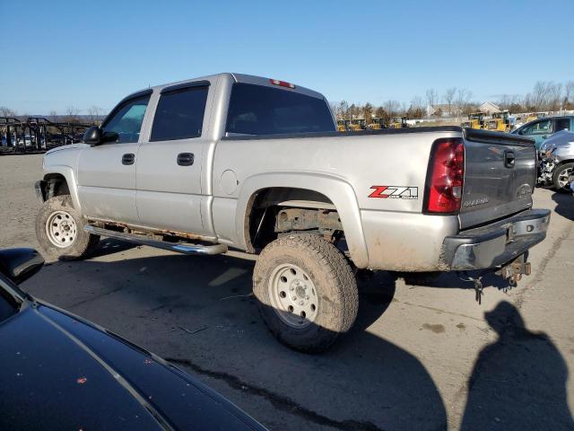 Photo 2 from auction – 2004 CHEVROLET SILVERADO with VIN 2GCEK13T741411353