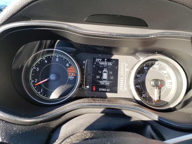 Photo 9 from auction – 2019 JEEP CHEROKEE L with VIN 1C4PJLLB4KD222126