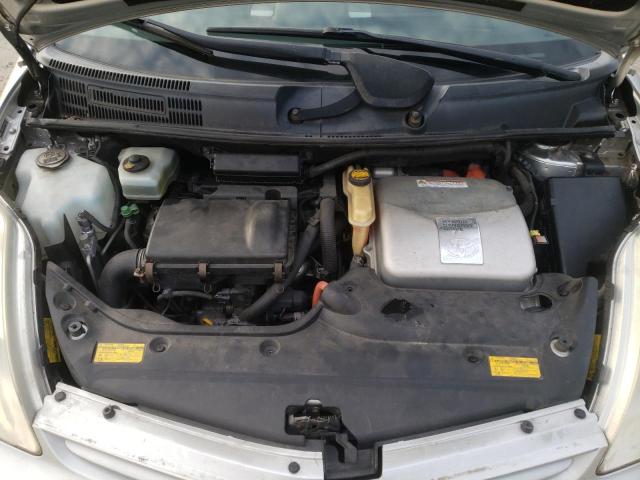 Photo 11 from auction – 2005 TOYOTA PRIUS with VIN JTDKB20U257045196