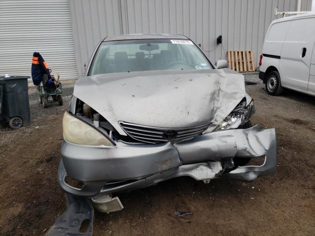 Photo 5 from auction – 2005 TOYOTA CAMRY LE with VIN JTDBE32K553036458