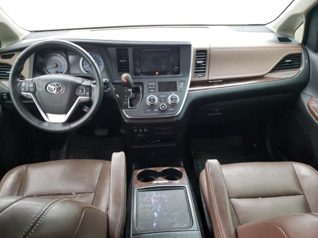 Photo 8 from auction – 2015 TOYOTA SIENNA XLE with VIN 5TDYK3DC7FS579450