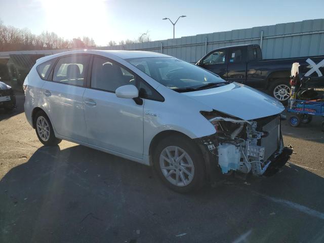 Photo 4 from auction – 2014 TOYOTA PRIUS V with VIN JTDZN3EU2EJ005322