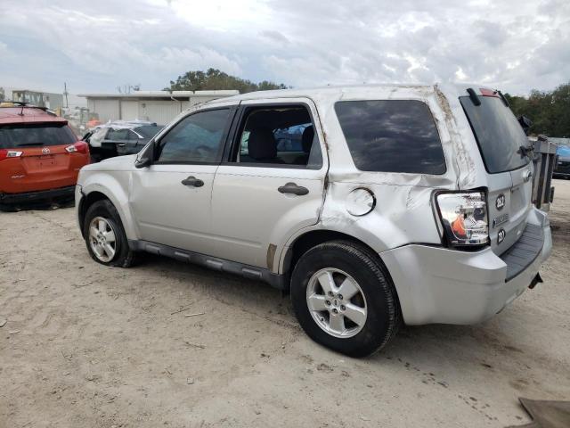 Photo 2 from auction – 2010 FORD ESCAPE XLS with VIN 1FMCU0C76AKA72137