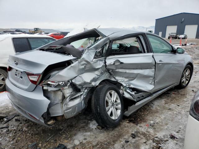 Photo 3 from auction – 2013 HYUNDAI SONATA GLS with VIN 5NPEB4AC9DH660076