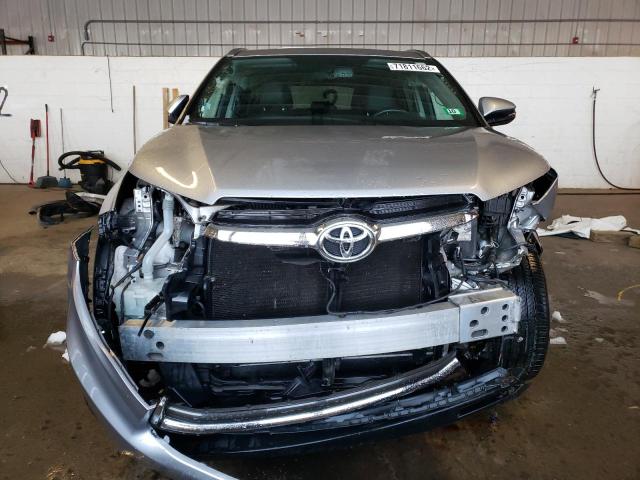 Photo 5 from auction – 2016 TOYOTA HIGHLANDER with VIN 5TDJKRFH2GS258219