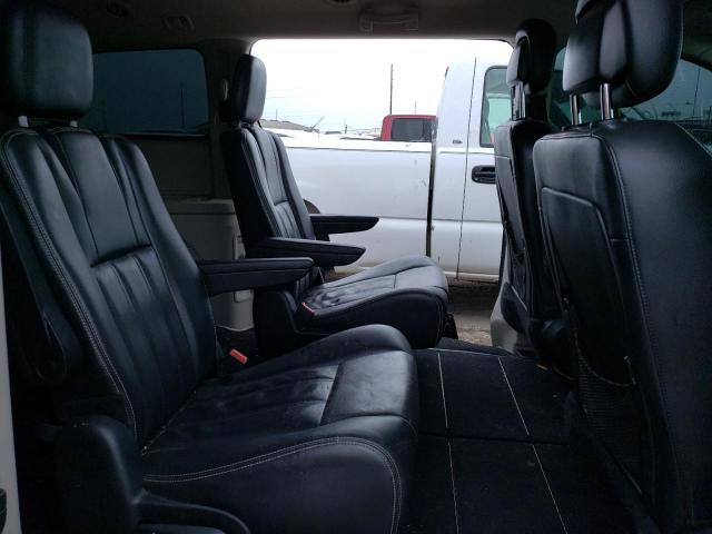 Photo 11 from auction – 2013 CHRYSLER TOWN & COU with VIN 2C4RC1BG3DR594089