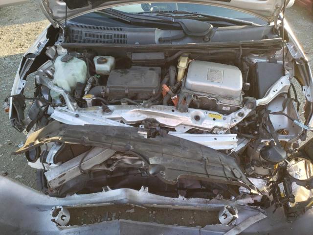 Photo 11 from auction – 2005 TOYOTA PRIUS with VIN JTDKB20U657038476