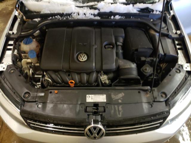 Photo 11 from auction – 2011 VOLKSWAGEN JETTA SEL with VIN 3VWLZ7AJ2BM335972