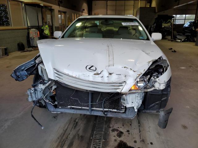 Photo 5 from auction – 2004 LEXUS ES 330 with VIN JTHBA30G945041111