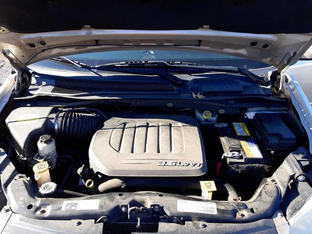 Photo 12 from auction – 2013 CHRYSLER TOWN AND C with VIN 2C4RC1BG2DR604787