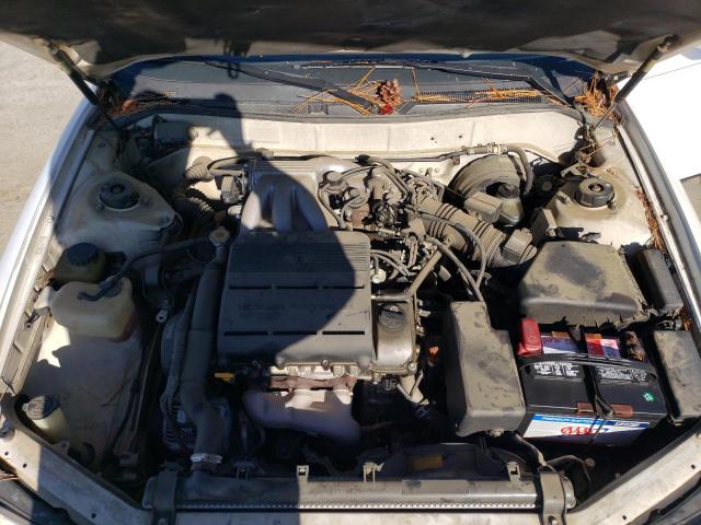 Photo 11 from auction – 1995 TOYOTA CAMRY LE with VIN JT2GK12E3S0079442