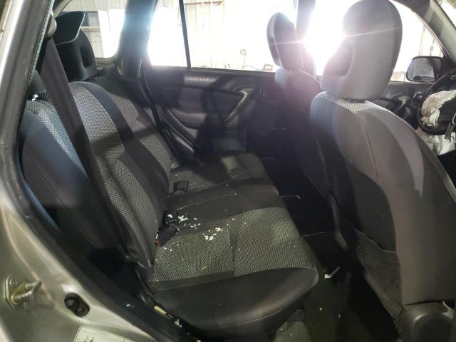 Photo 11 from auction – 2004 TOYOTA RAV4 with VIN JTEHD20V546009368