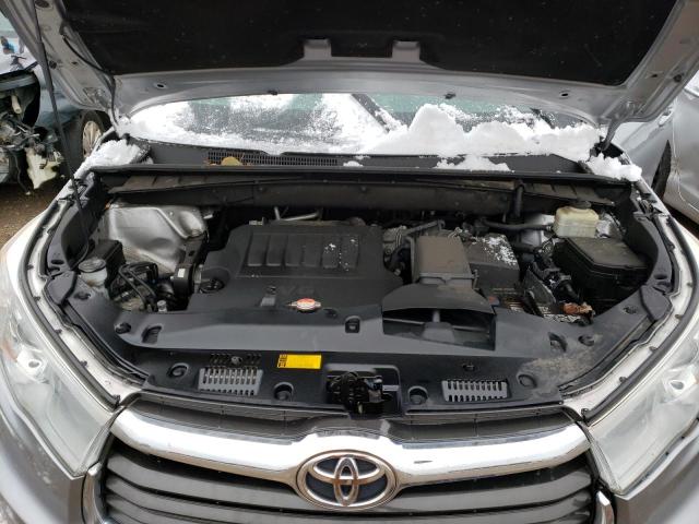 Photo 12 from auction – 2016 TOYOTA HIGHLANDER with VIN 5TDBKRFH5GS336173