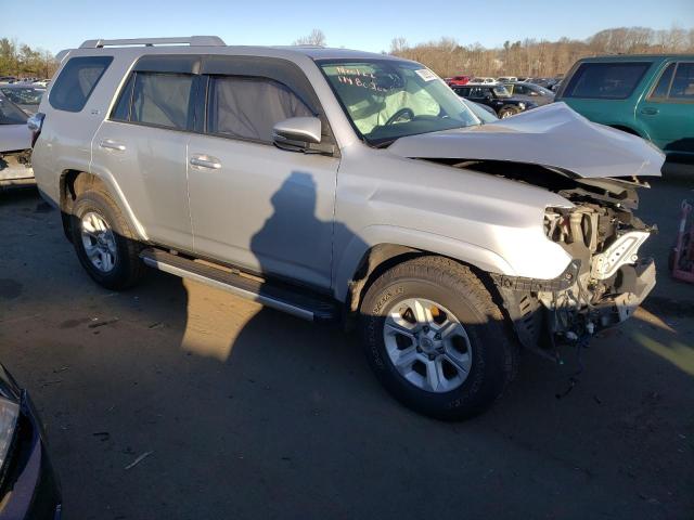 Photo 4 from auction – 2016 TOYOTA 4RUNNER SR with VIN JTEBU5JR4G5281543