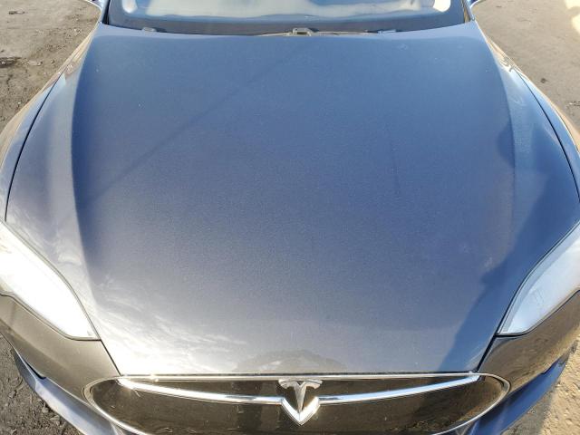 Photo 11 from auction – 2015 TESLA MODEL S with VIN 5YJSA1E12FF119773