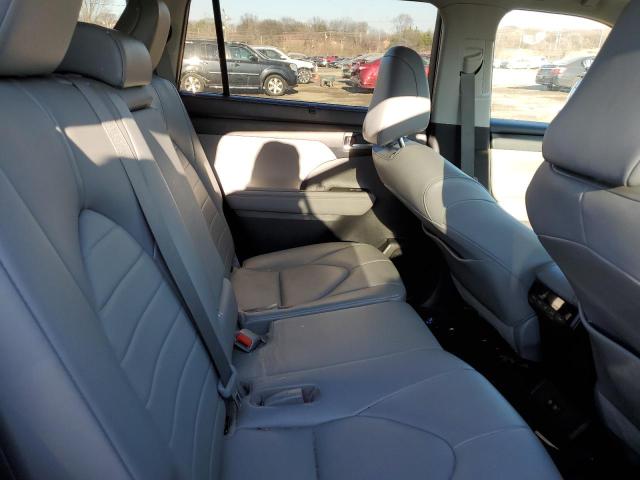 Photo 10 from auction – 2021 TOYOTA HIGHLANDER with VIN 5TDHZRBH1MS084655