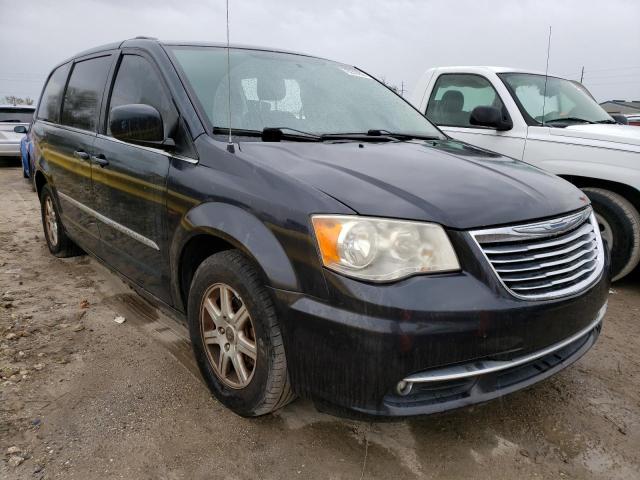 Photo 4 from auction – 2013 CHRYSLER TOWN & COU with VIN 2C4RC1BG3DR594089