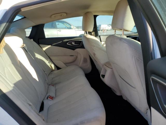 Photo 10 from auction – 2015 CHRYSLER 200 LIMITE with VIN 1C3CCCAB6FN533184