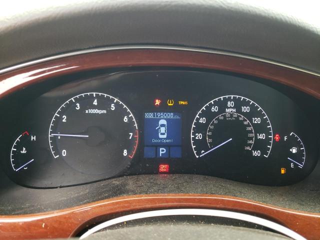 Photo 9 from auction – 2012 HYUNDAI GENESIS 3. with VIN KMHGC4DD8CU167032