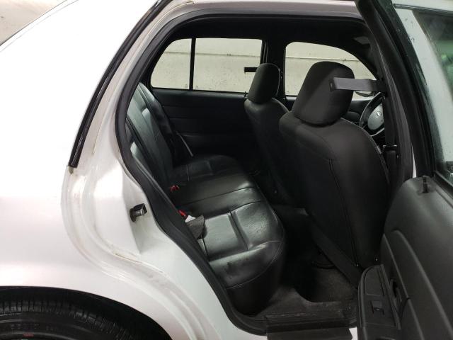 Photo 10 from auction – 2010 FORD CROWN VICT with VIN 2FABP7BV7AX141887