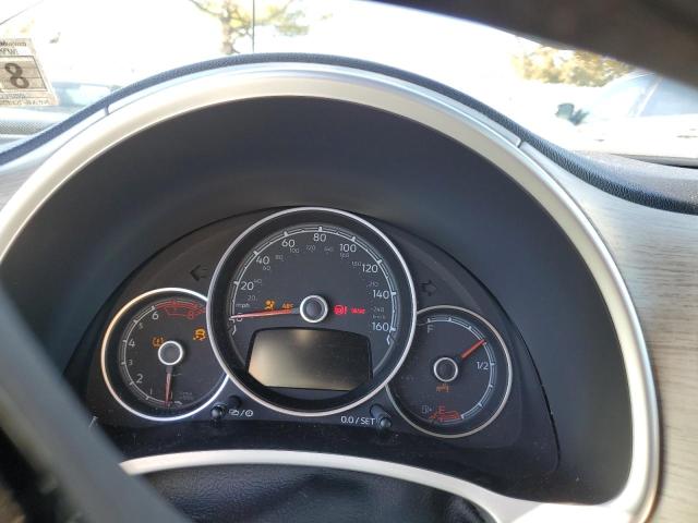 Photo 9 from auction – 2018 VOLKSWAGEN BEETLE S with VIN 3VW5DAATXJM504642