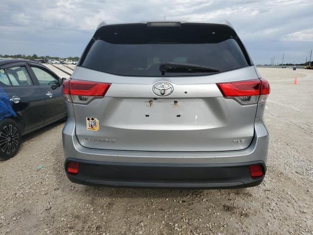 Photo 6 from auction – 2019 TOYOTA HIGHLANDER with VIN 5TDKZRFH2KS361374