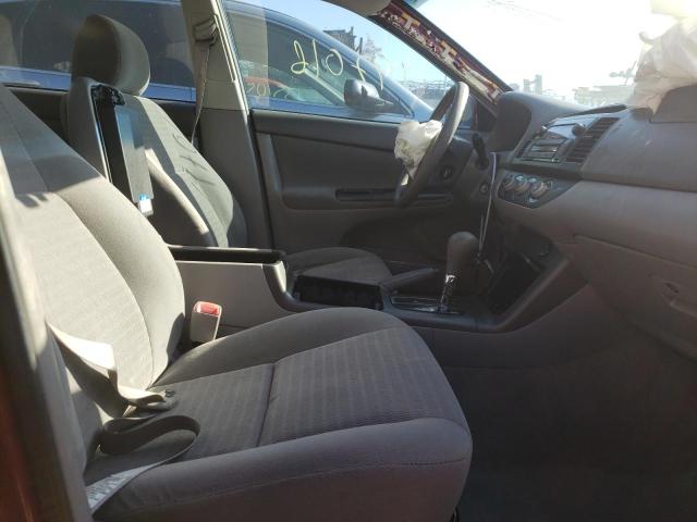 Photo 5 from auction – 2005 TOYOTA CAMRY LE with VIN 4T1BF32K35U102587