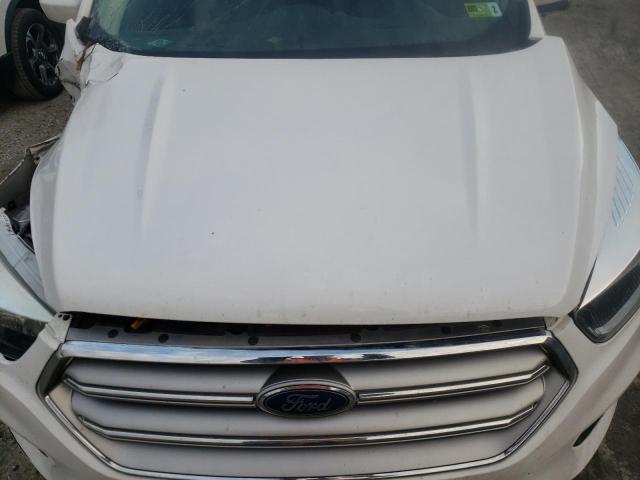 Photo 12 from auction – 2017 FORD ESCAPE SE with VIN 1FMCU9GDXHUB37591