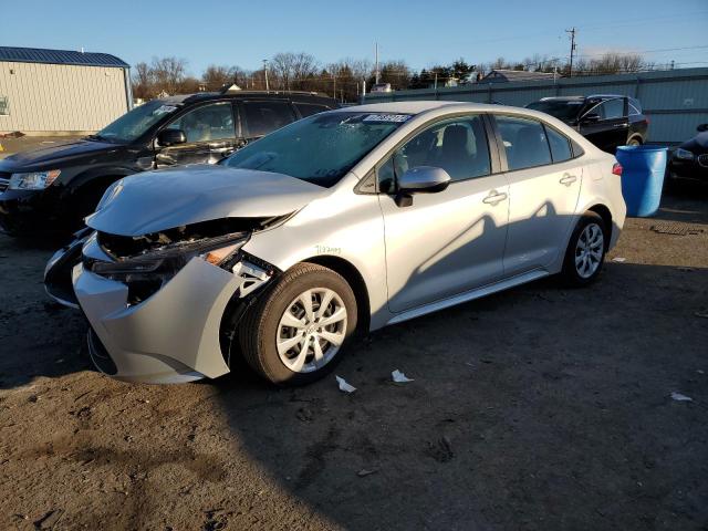 TOYOTA COROLLA LE 2022 with VIN 5YFEPMAE0NP296783 - Photo from auction