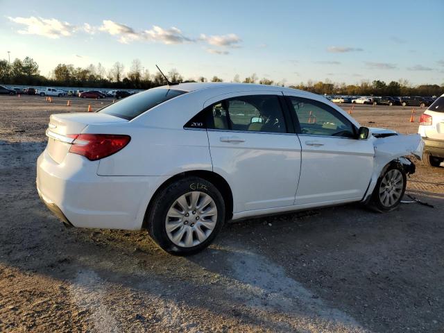 Photo 3 from auction – 2011 CHRYSLER 200 LX with VIN 1C3BC4FB1BN560393