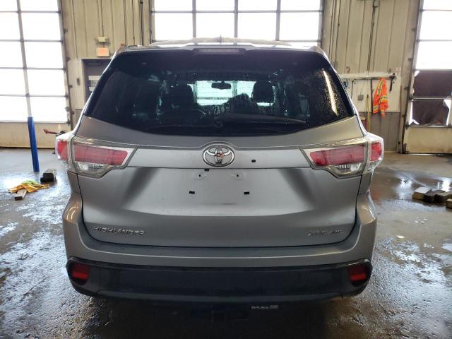 Photo 6 from auction – 2016 TOYOTA HIGHLANDER with VIN 5TDJKRFH2GS258219