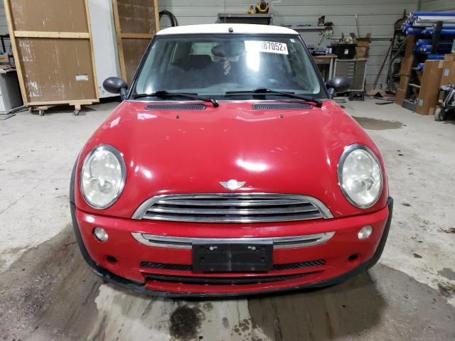 Photo 5 from auction – 2005 MINI COOPER with VIN WMWRC33585TK60835