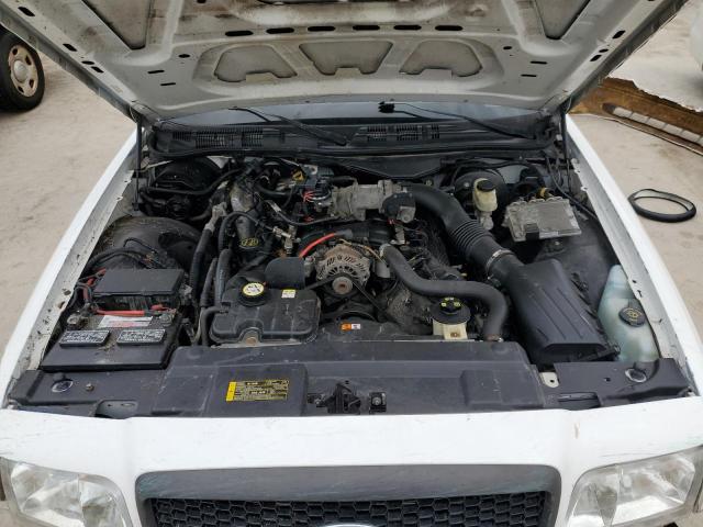 Photo 11 from auction – 2006 FORD CROWN VICT with VIN 2FAFP71W86X119514