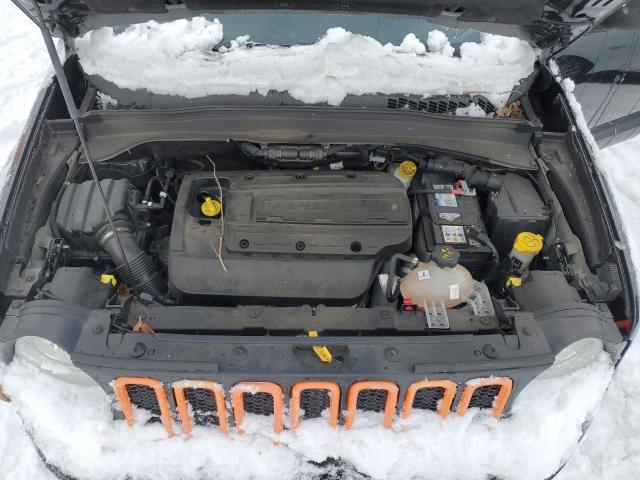Photo 11 from auction – 2017 JEEP RENEGADE S with VIN ZACCJAAH5HPF07826