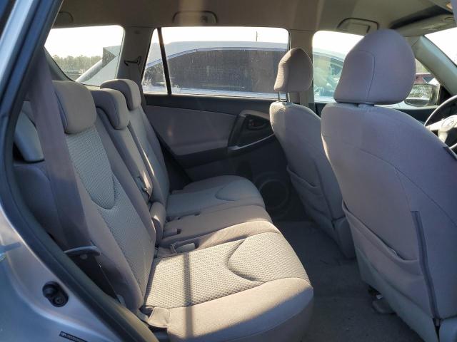 Photo 11 from auction – 2006 TOYOTA RAV4 with VIN JTMZD33V365031940