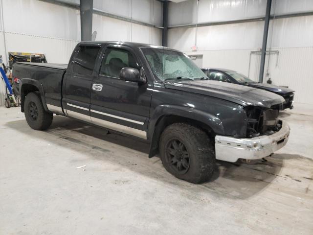 Photo 4 from auction – 2004 CHEVROLET SILVERADO with VIN 2GCEK19T841321667