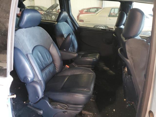 Photo 11 from auction – 2001 CHRYSLER TOWN & COU with VIN 2C8GP64L01R347030