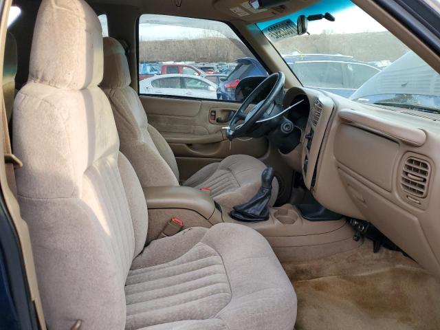 Photo 7 from auction – 2002 CHEVROLET BLAZER with VIN 1GNCT18W42K163641