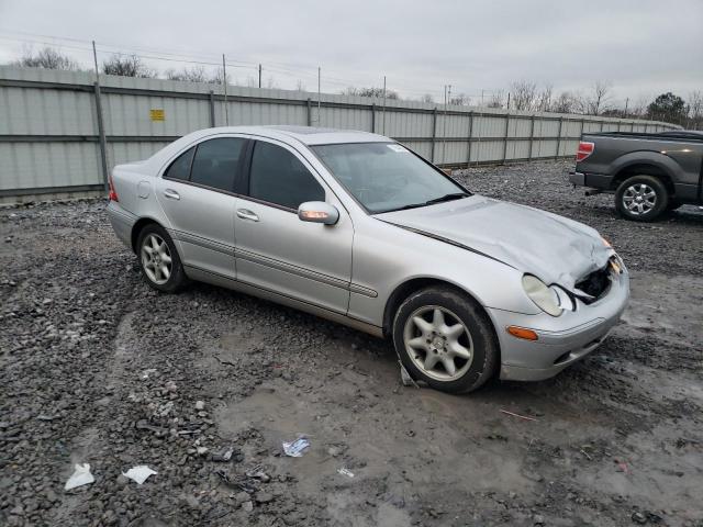 Photo 4 from auction – 2004 MERCEDES-BENZ C 320 with VIN WDBRF64J64F548792