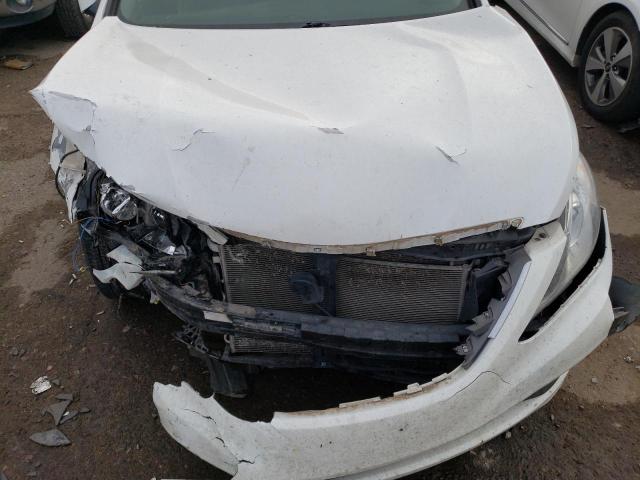 Photo 11 from auction – 2014 HYUNDAI SONATA SE with VIN 5NPEC4AC1EH932411