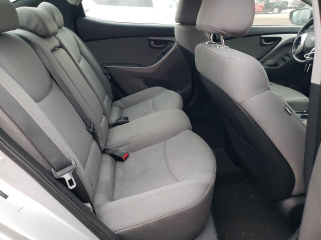 Photo 10 from auction – 2012 HYUNDAI ELANTRA GL with VIN 5NPDH4AE3CH141101