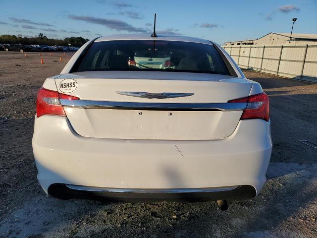 Photo 6 from auction – 2011 CHRYSLER 200 LX with VIN 1C3BC4FB1BN560393