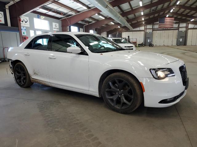 Photo 4 from auction – 2021 CHRYSLER 300 S with VIN 2C3CCABG6MH528992