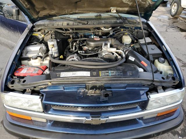 Photo 12 from auction – 2002 CHEVROLET BLAZER with VIN 1GNCT18W42K163641