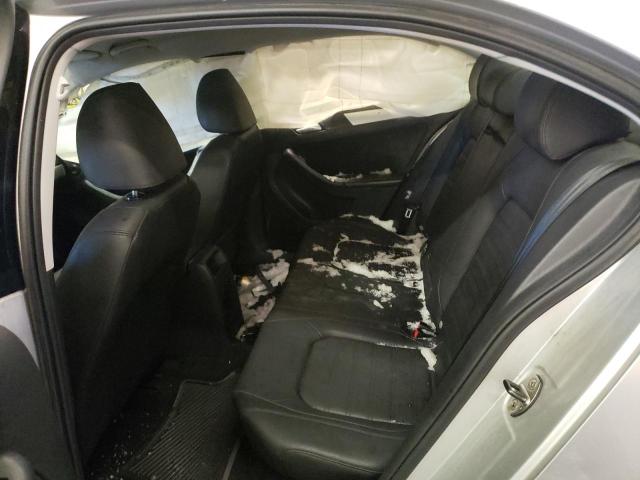 Photo 10 from auction – 2011 VOLKSWAGEN JETTA SEL with VIN 3VWLZ7AJ2BM335972