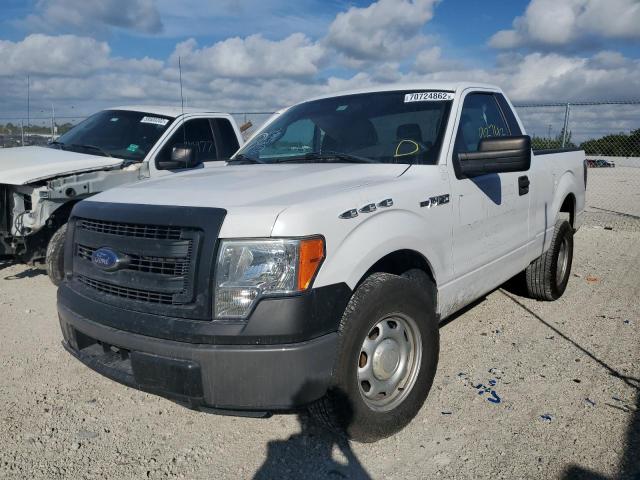 FORD F150 2014 with VIN 1FTMF1CM5EKF40198 - Photo from auction