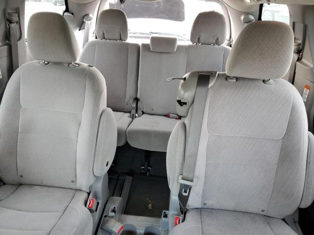 Photo 10 from auction – 2015 TOYOTA SIENNA LE with VIN 5TDKK3DC0FS622743