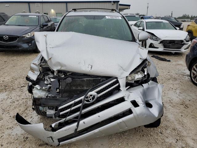 Photo 12 from auction – 2007 TOYOTA RAV4 LIMIT with VIN JTMBD31V675098201